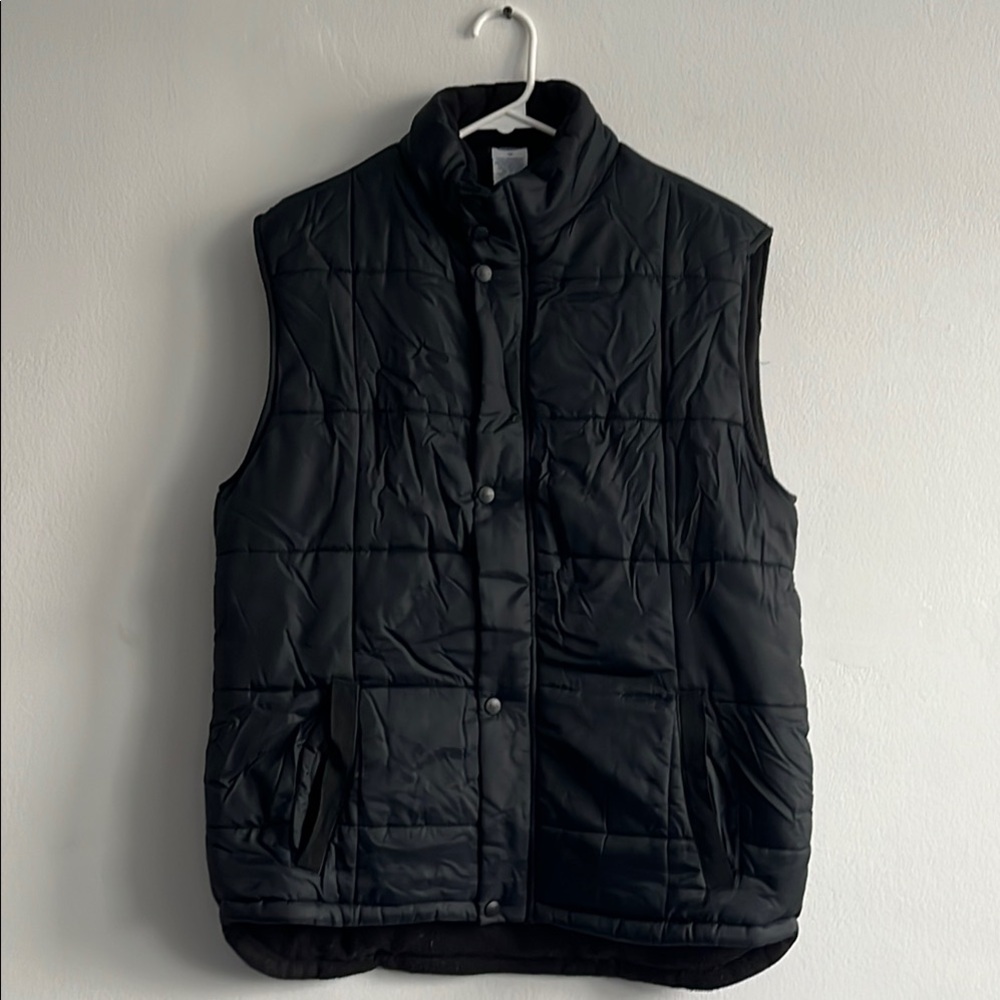 Black Puffer Vest with Quilted Design and Stand-Up Collar